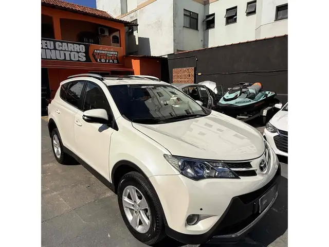 Carro Toyota RAV4 2013 4x4 2.5 (Aut)
