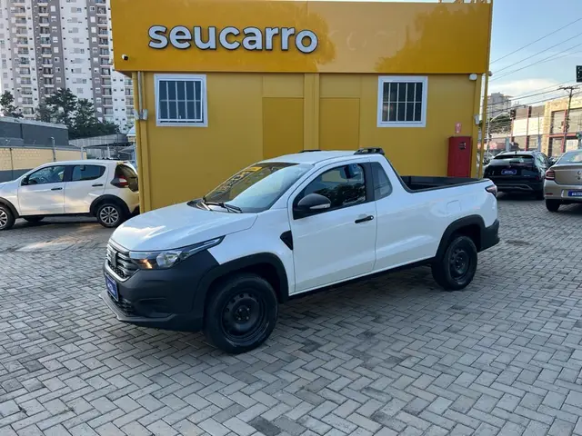 Carro Fiat Strada 2025 Endurance 1.3 Flex 8V CS