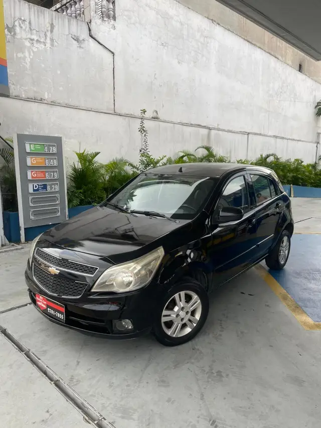 Carro Chevrolet Agile 2011 LTZ 1.4 8V (Flex)