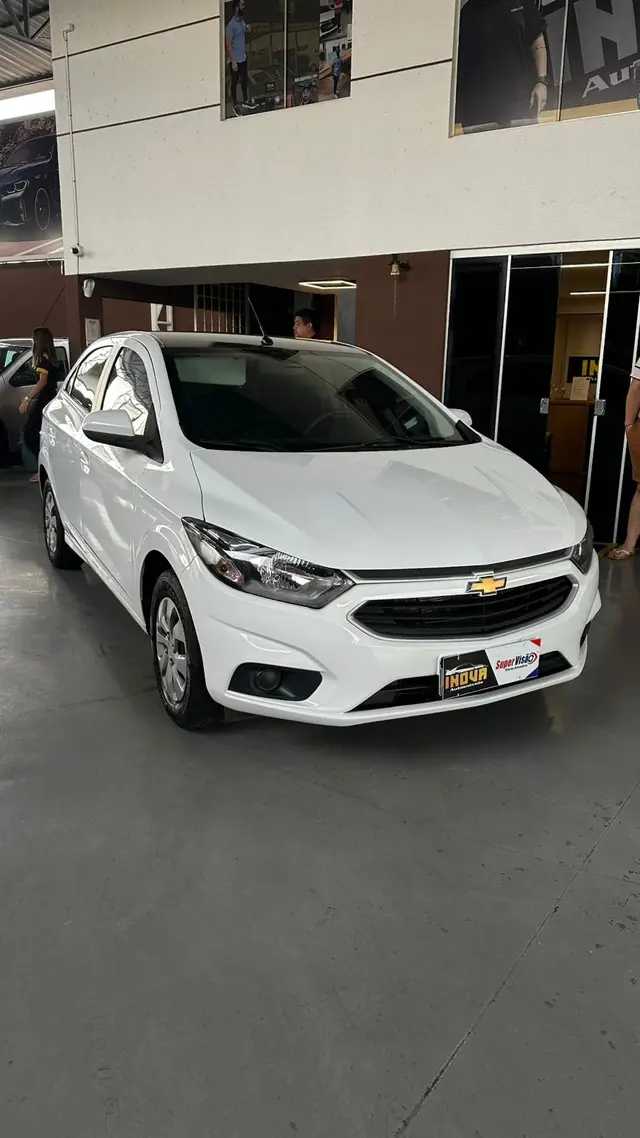 Carro Chevrolet Onix 2017 1.0 LT SPE/4