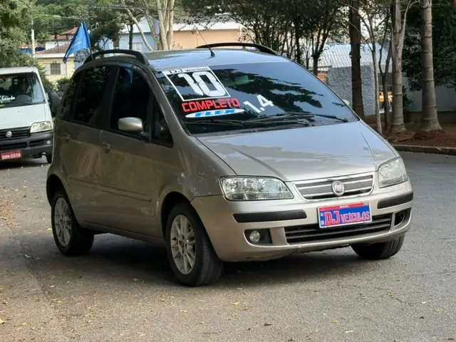 Carro Fiat Idea 2010 ELX 1.4 (Flex)