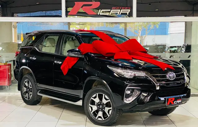 Carro Toyota SW4 2020 2.8 TDI SRX Diamond 7L 4x4 (Aut)