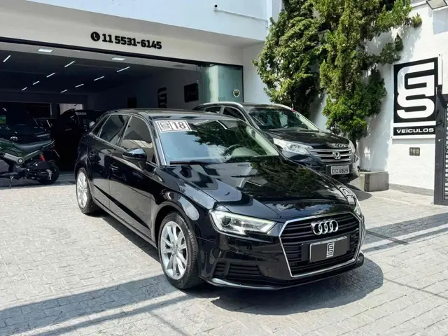 Carro Audi A3 Sportback 2018 1.4 Ambiente TFSI S Tronic