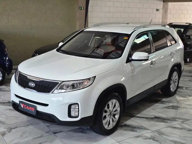Carro Kia Sorento 2013 2.4 16V 4x2 (Aut)