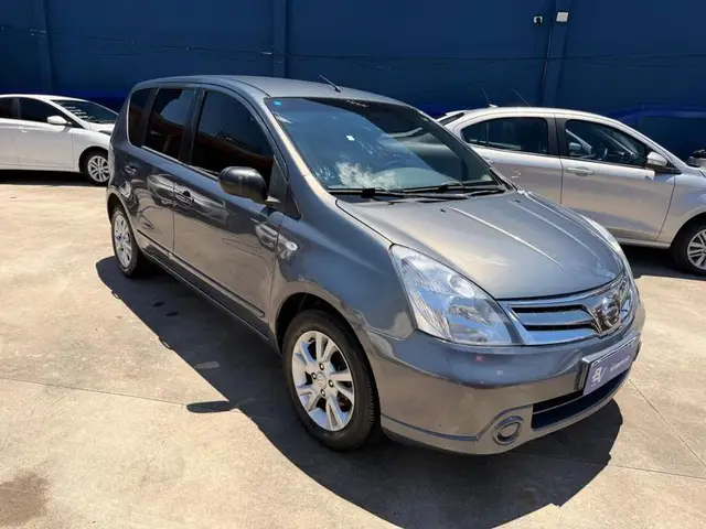 Carro Nissan Livina 2013 S 1.6 16V (flex)