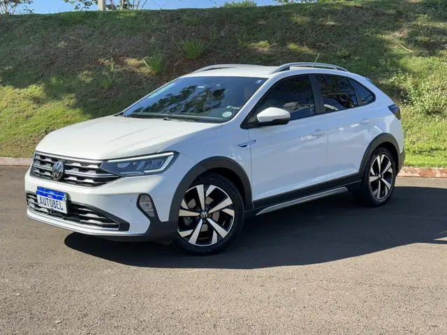 Carro Volkswagen Nivus 2023 Highline 200 TSI