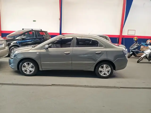 Carro Chevrolet Cobalt 2013 LTZ 1.8 8V (Flex)