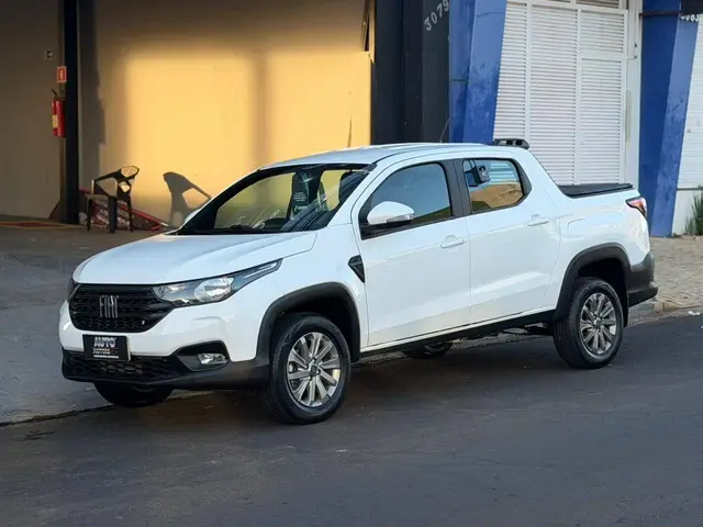 Carro Fiat Strada 2021 Freedom 1.3 CD (Flex)