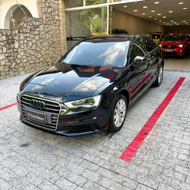 Carro Audi A3 2016 1.4 TFSI Attraction Tiptronic (Flex)