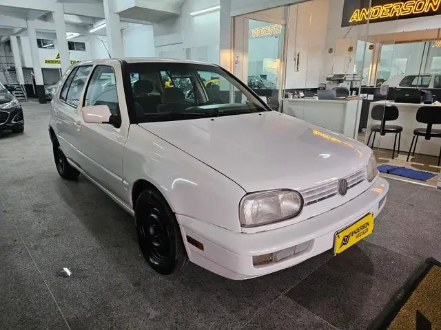 Carro Volkswagen Golf 1998 GLX 2.0 MI