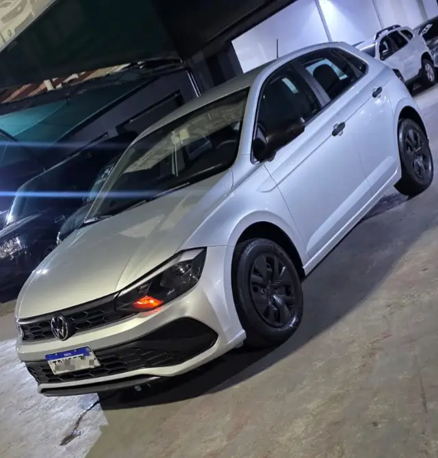 Carro Volkswagen Polo 2025 Track 1.0 Flex 12V 5p