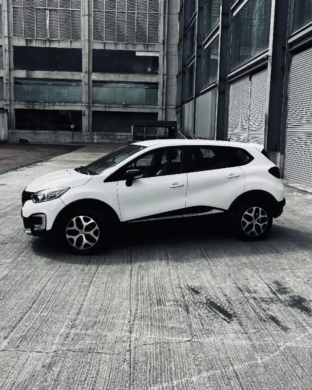 Carro Renault Captur 2020 Intense 1.6 16v SCe CVT (Flex)