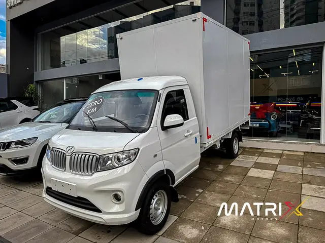 Carro Shineray TLUX 2025 1.6 CS