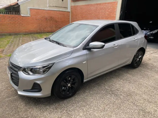 Carro Chevrolet Onix 2021 LT 1.0 (Flex)