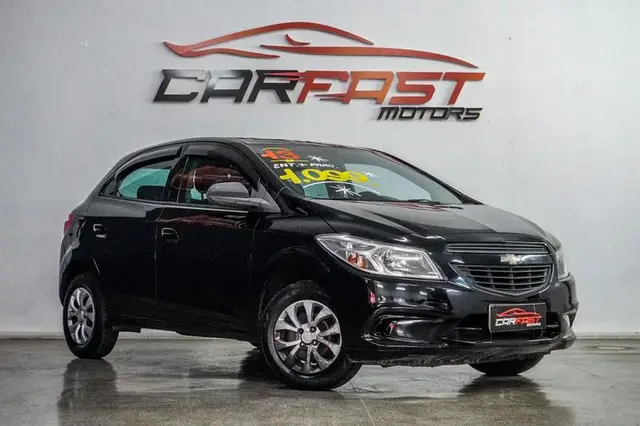 Carro Chevrolet Onix 2013 1.0 LS SPE/4