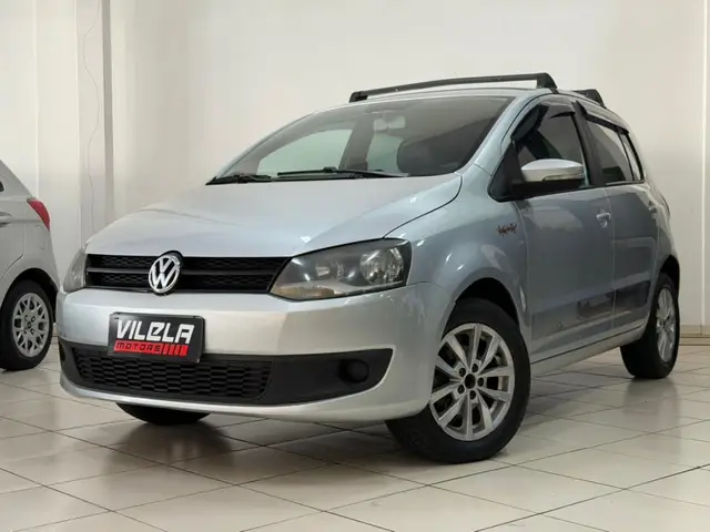 Carro Volkswagen Fox 2014 1.6 VHT Rock in Rio (Flex)