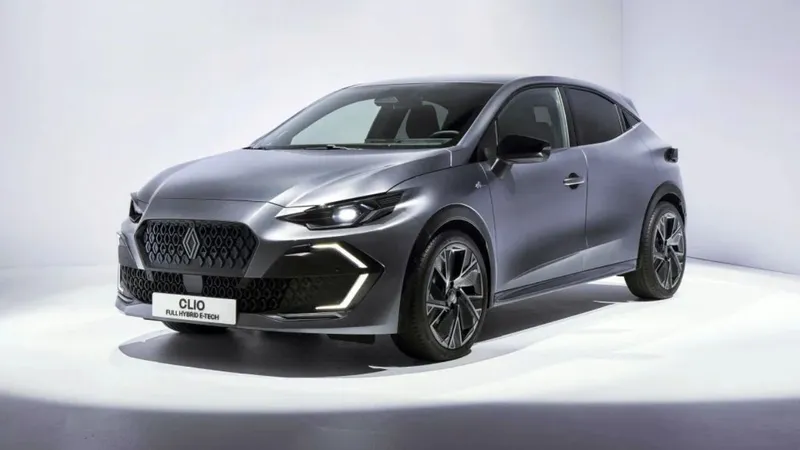Renault Clio será híbrido de 158 cv que faz 28,9 km/l e roda 1.000 km com um tanque 