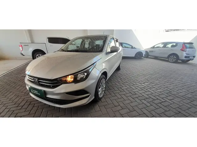 Carro Fiat Cronos 2025 Drive 1.0