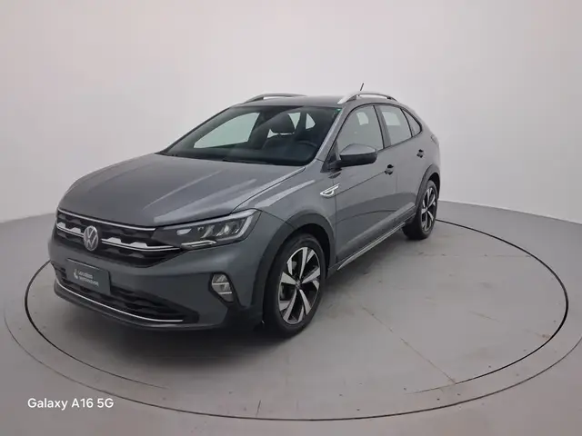 Carro Volkswagen Nivus 2024 Highline 200 TSI