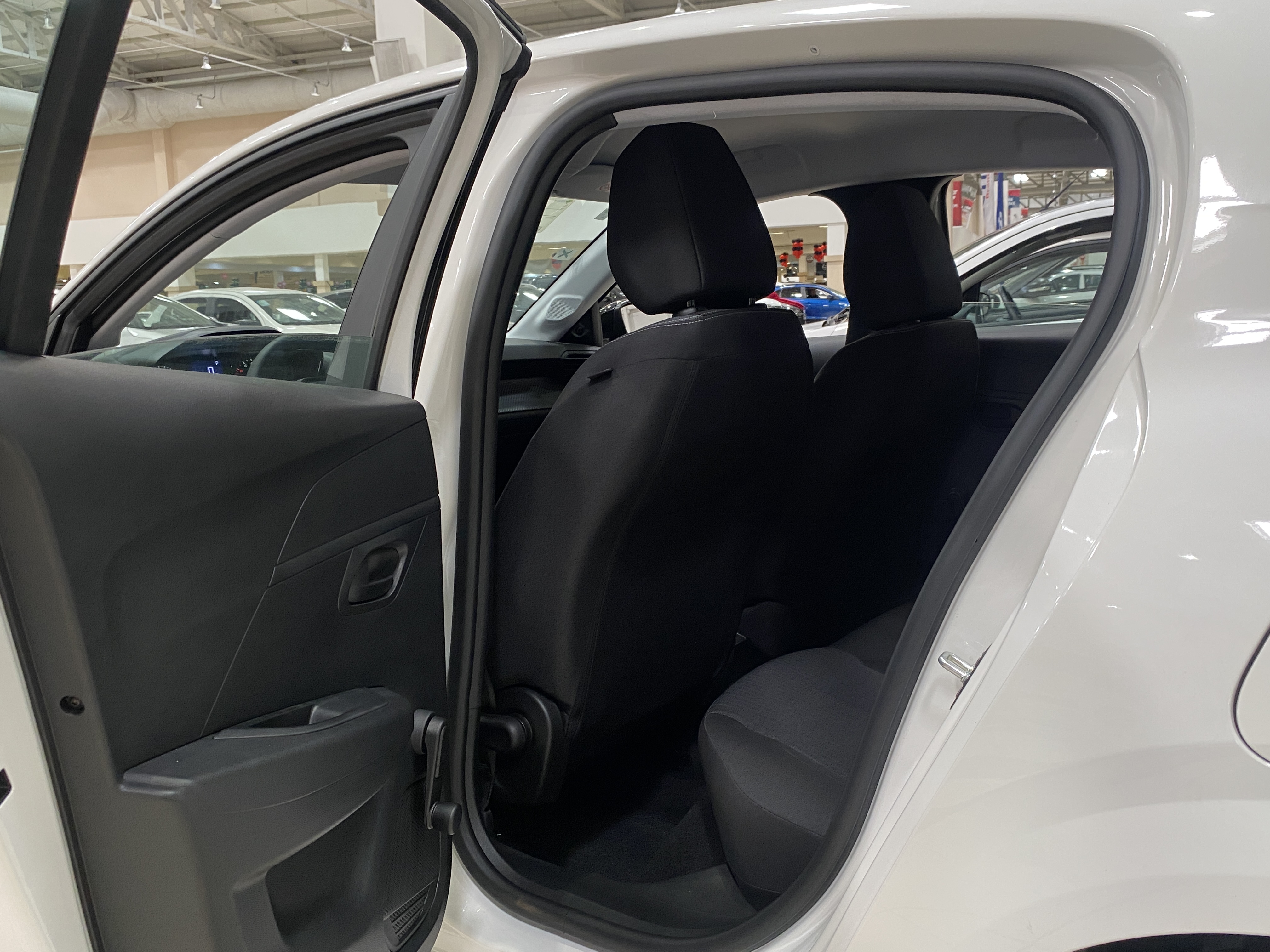 peugeot 208 active 1.0 t200 at