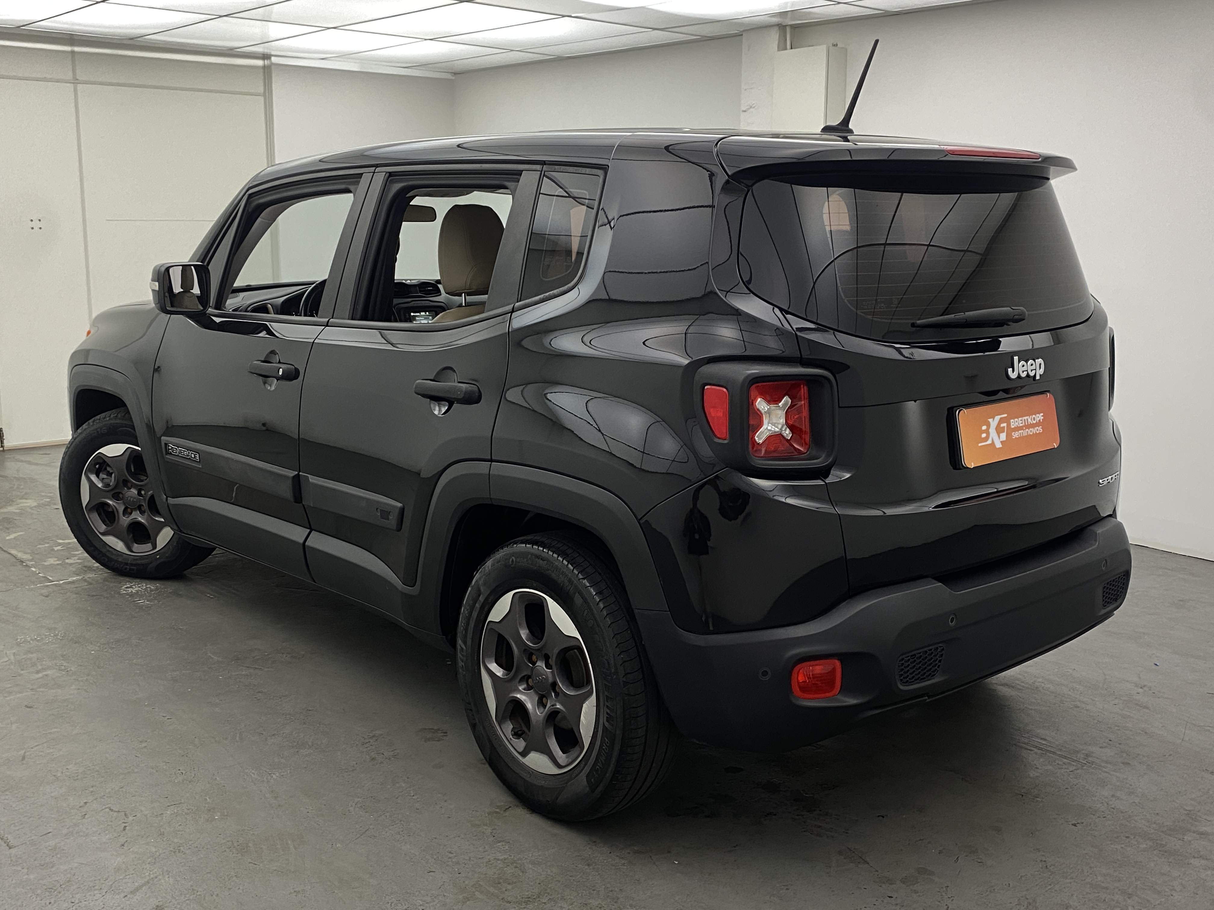 jeep renegade sport 1.8 4x2 (aut) (flex)
