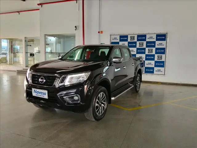 Carro Nissan Frontier 2022 XE CD 4x4 2.3 Bi-TB Diesel Aut.