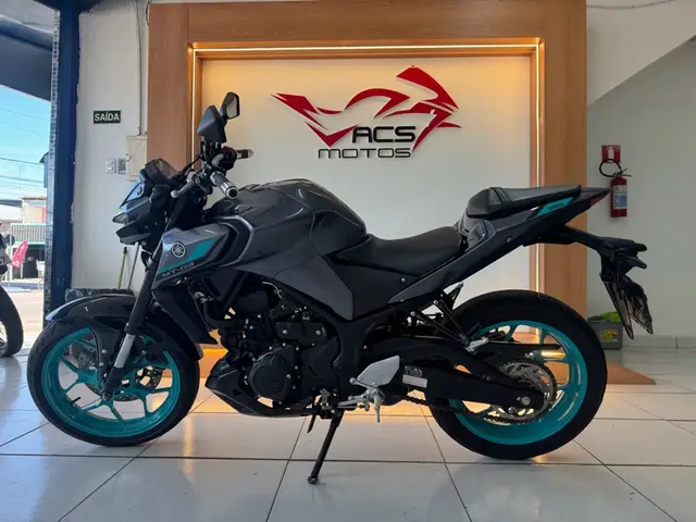 Moto Yamaha MT-03 2024 ABS