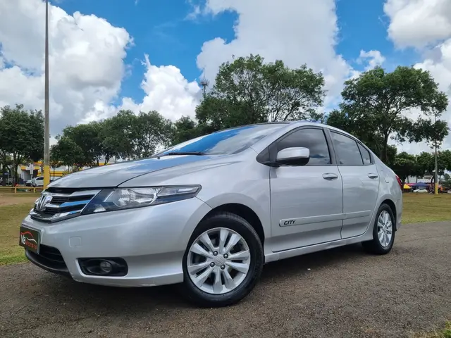 Carro Honda City 2013 LX 1.5 CVT (Flex)