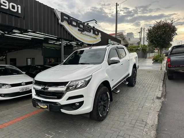 Carro Chevrolet S10 Cabine Dupla 2018 S10 2.8 CTDI High Country 4WD (Cabine Dupla) (Aut)