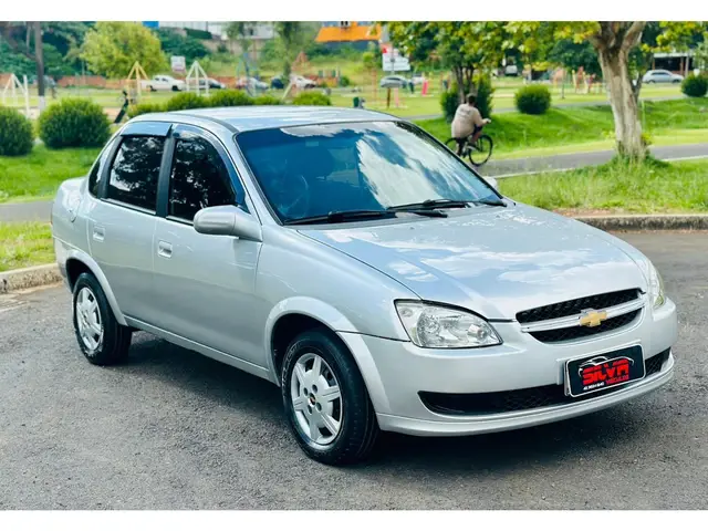 Carro Chevrolet Classic 2015 LS 1.0 VHCE (Flex)