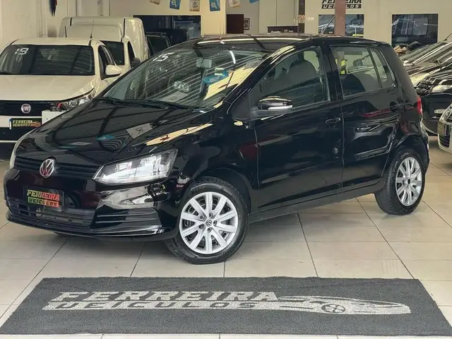 Carro Volkswagen Fox 2015 Trendline 1.6 MSI (Flex)