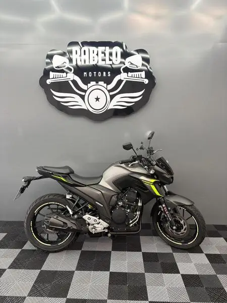 Moto Yamaha Fazer FZ25 2024 Flex
