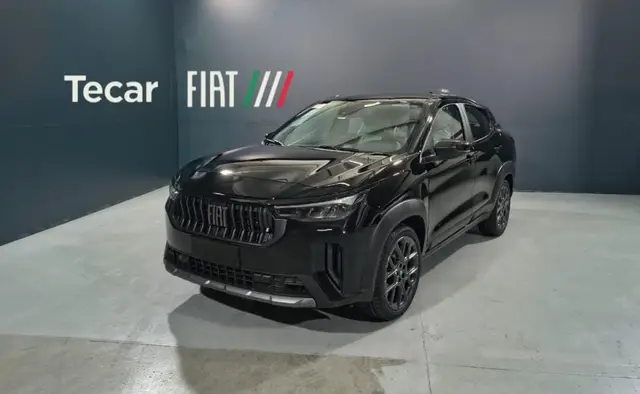 Carro Fiat Fastback 2026 Turbo 200