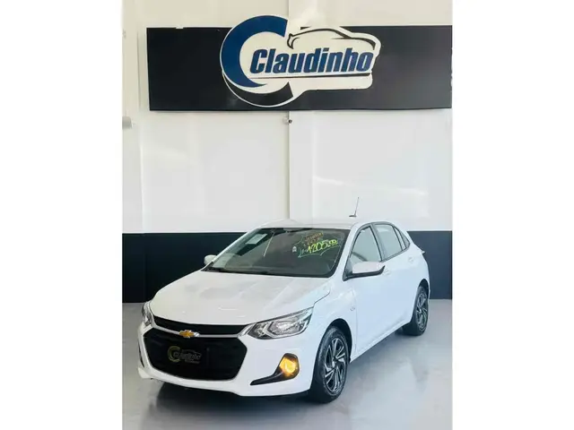 Carro Chevrolet Onix Plus 2024 LT 1.0