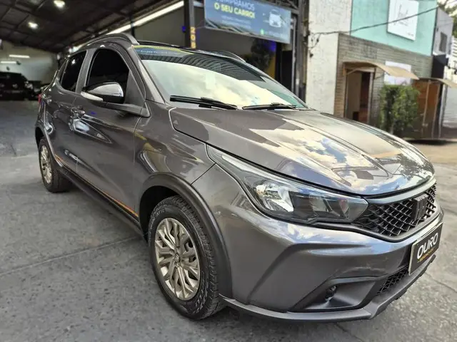 Carro Fiat Argo 2023 Trekking 1.3 (Flex)