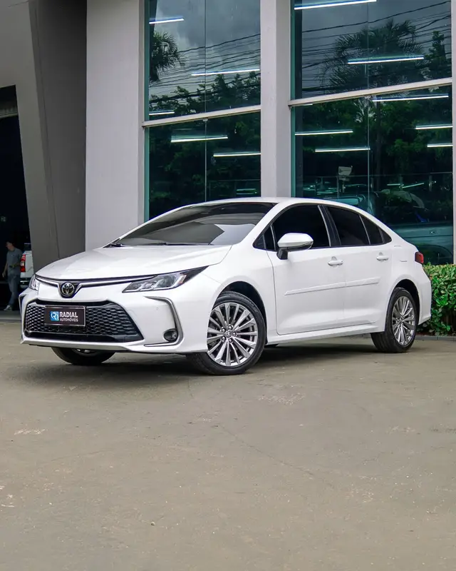 Carro Toyota Corolla 2024 XEi 2.0 Flex
