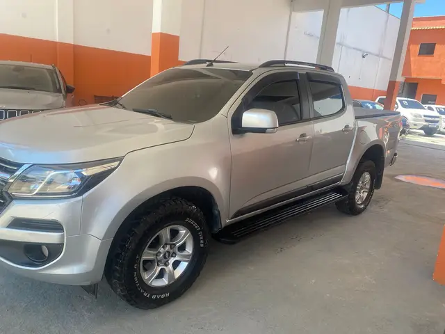 Carro Chevrolet S10 Cabine Dupla 2017 S10 2.8 CTDI LT 4WD (Cabine Dupla)