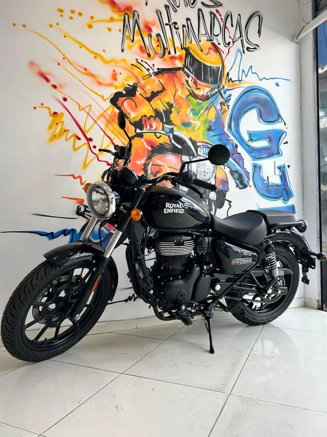 Moto Royal Enfield Meteor 350 2025 Fireball