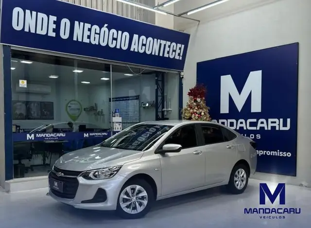 Carro Chevrolet Onix Plus 2023 LT 1.0