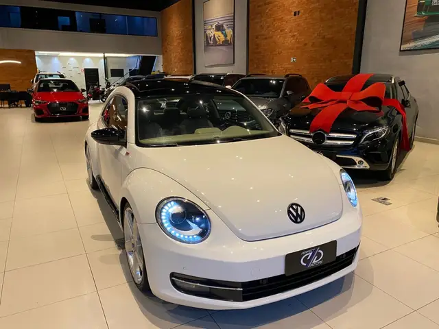 Carro Volkswagen Fusca 2013 2.0 TSi Sport DSG