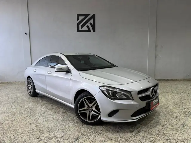Carro Mercedes-Benz CLA 180 2018 1.6 CGI GASOLINA 7G-DCT