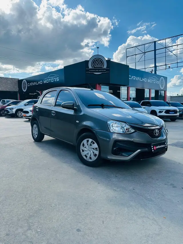 Carro Toyota Etios 2018 XS 1.5 (Aut) (Flex)