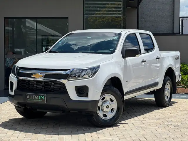 Carro Chevrolet S10 Cabine Dupla 2024 LS 2.8 Turbodiesel