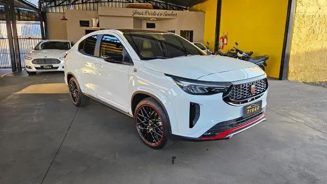 Carro Fiat Fastback 2024 ABARTH Turbo Flex 1.3 Aut.