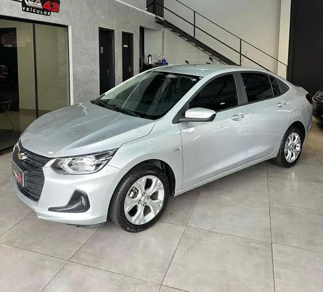 Carro Chevrolet Onix Plus 2023 LTZ 1.0 Turbo (Aut.)
