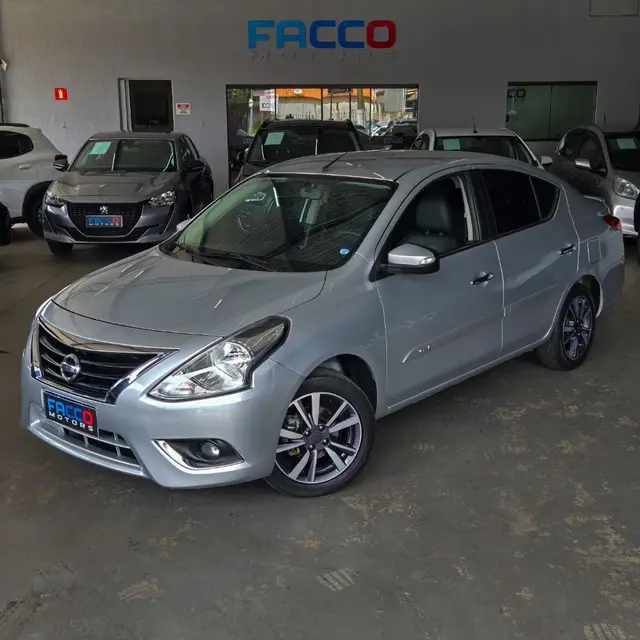 Carro Nissan Versa 2020 1.6 16V SL FlexStart CVT (Flex)