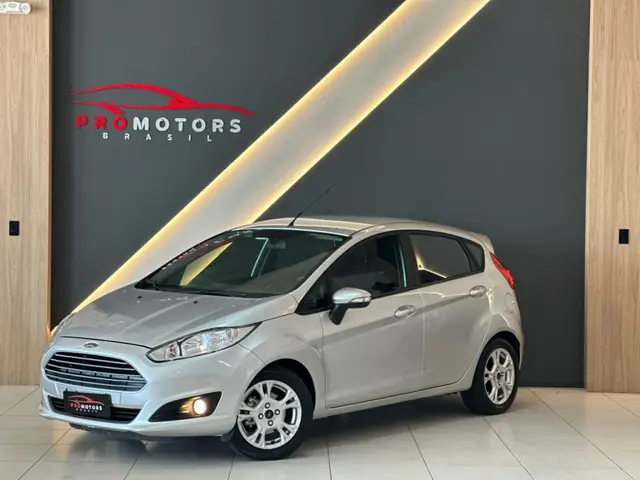 Carro Ford New Fiesta Hatch 2015 New Fiesta SE 1.5 16V