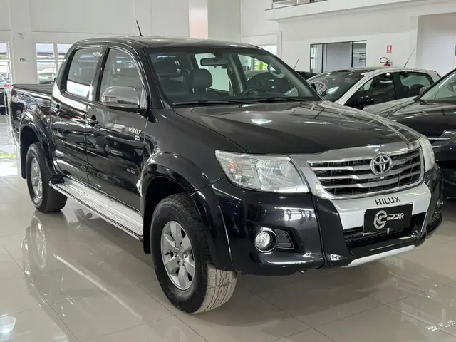 Carro Toyota Hilux SW4 2015 SRV 4x4 3.0 Turbo  (aut)