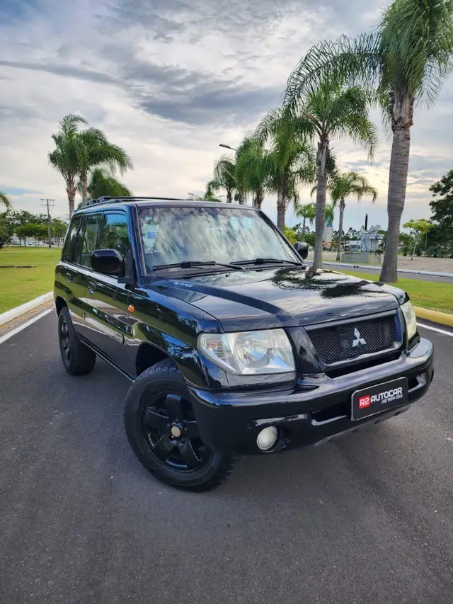 Carro Mitsubishi Pajero TR4 2005 2.0 16V (aut)