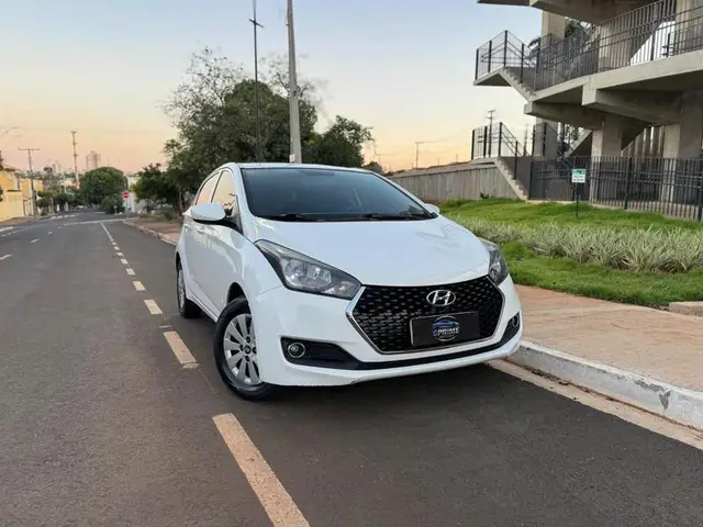 Carro Hyundai HB20 2019 1.0 Unique (Flex)